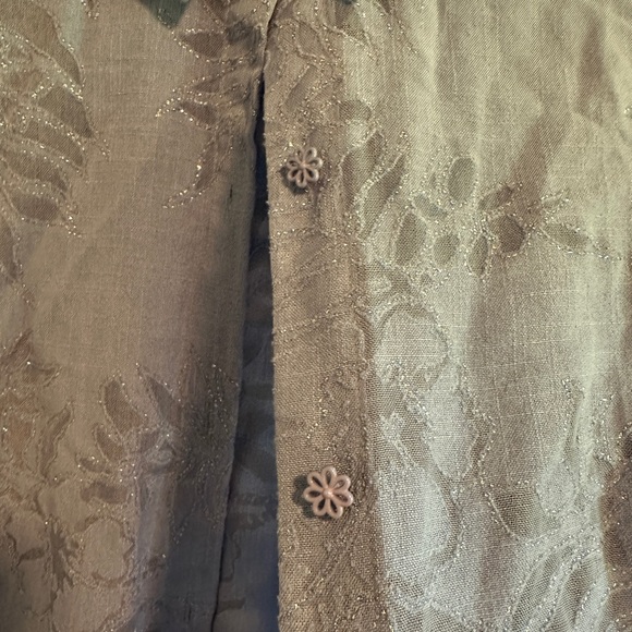 Sag Harbor Blue Floral Glitter Plus Size Women’s 18 Button Up Shirt - Picture 5 of 6